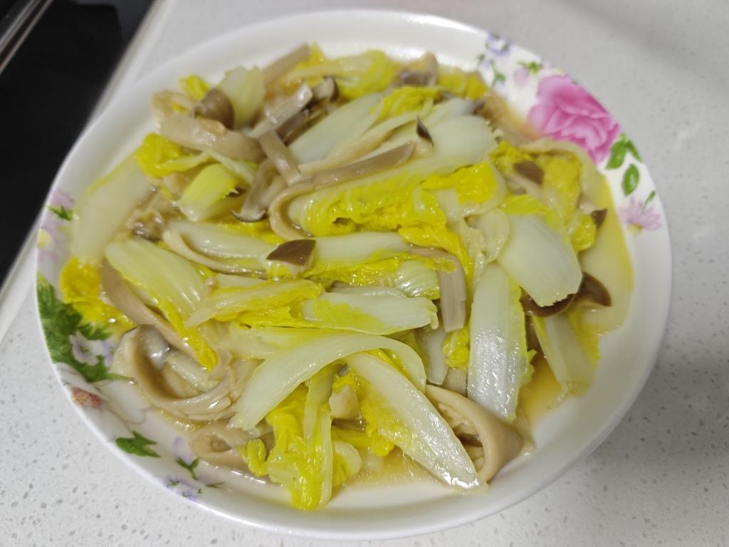 [纯素Vegan］鹿茸菇炒娃娃菜