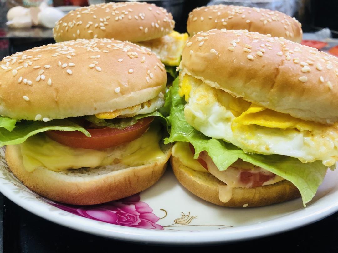 jb做的自制鸡肉汉堡包肉饼和汉堡胚的制作