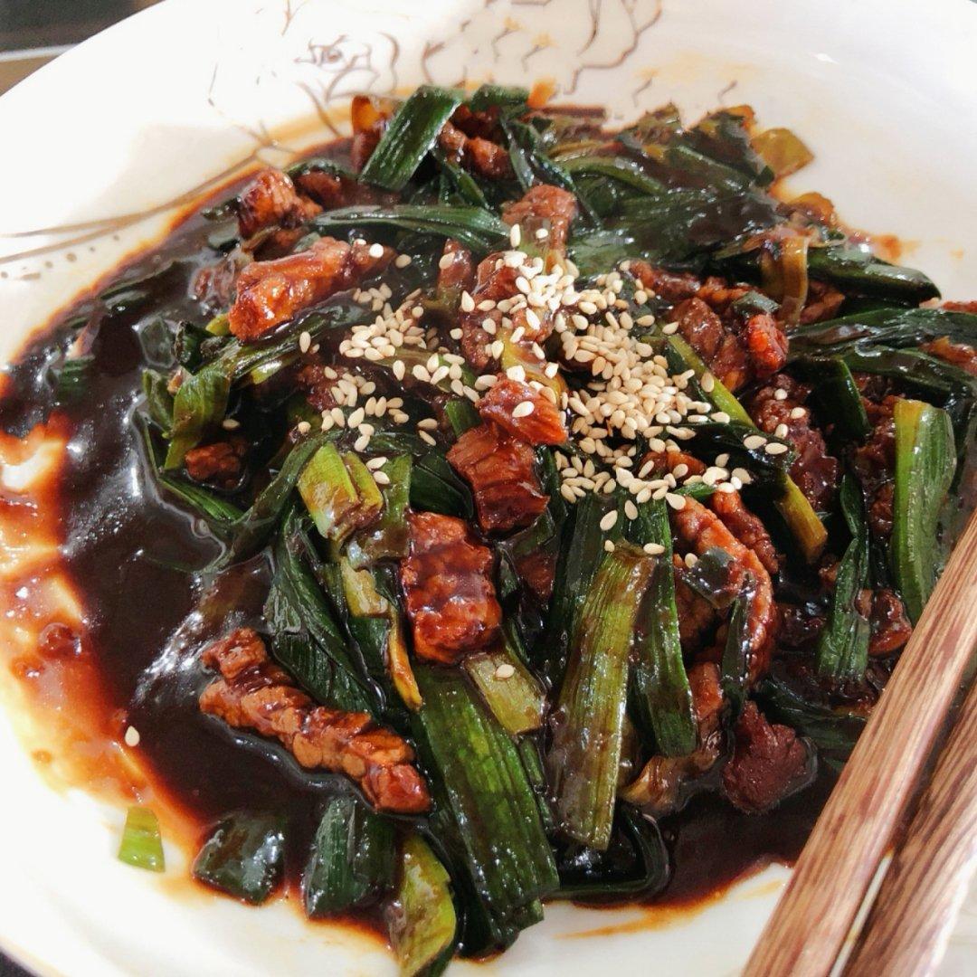 大蒜炒牛肉