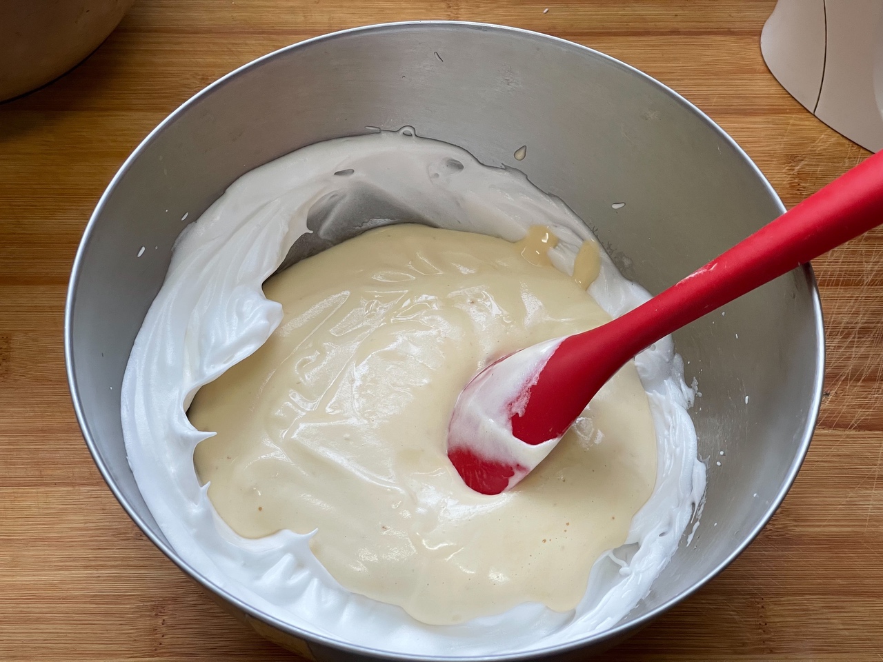 酸奶纸杯蛋糕不回缩不塌陷教程，新手零失败的做法 步骤8