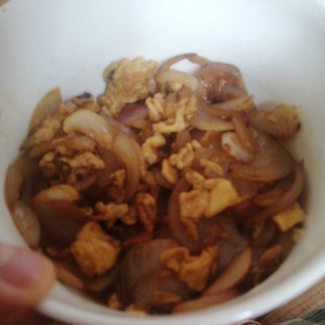 降压防癌的好食材  洋葱炒鸡蛋