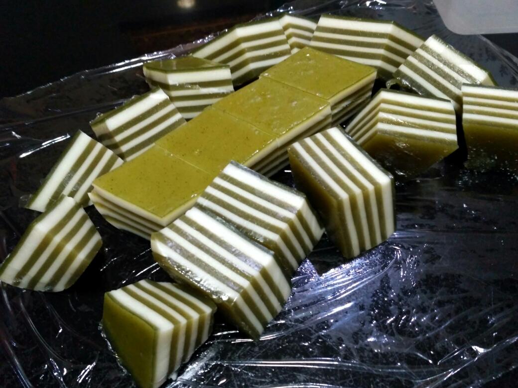 Q弹艾汁椰香千层马蹄糕的做法