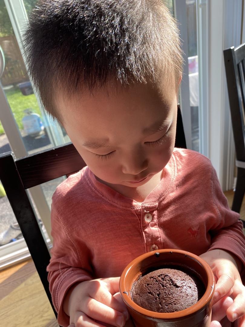 给妹子群的巧克力熔岩蛋糕