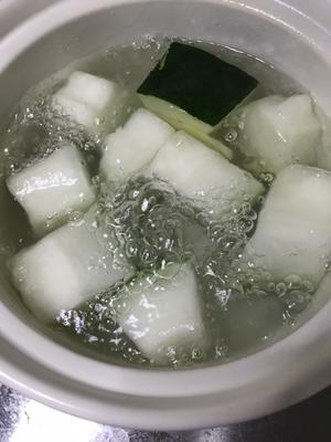 砂锅鱼头豆腐杂锦煲的做法 步骤3