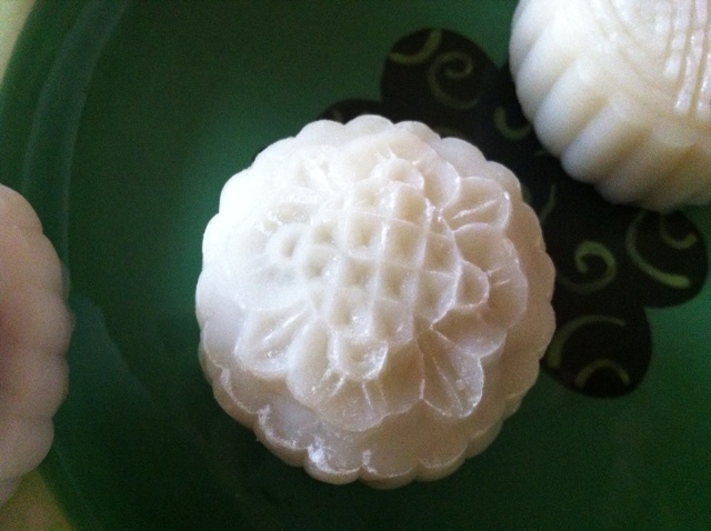 冰皮豆沙月饼