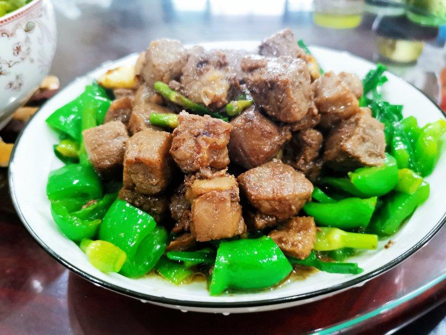 黑蒜子牛肉粒