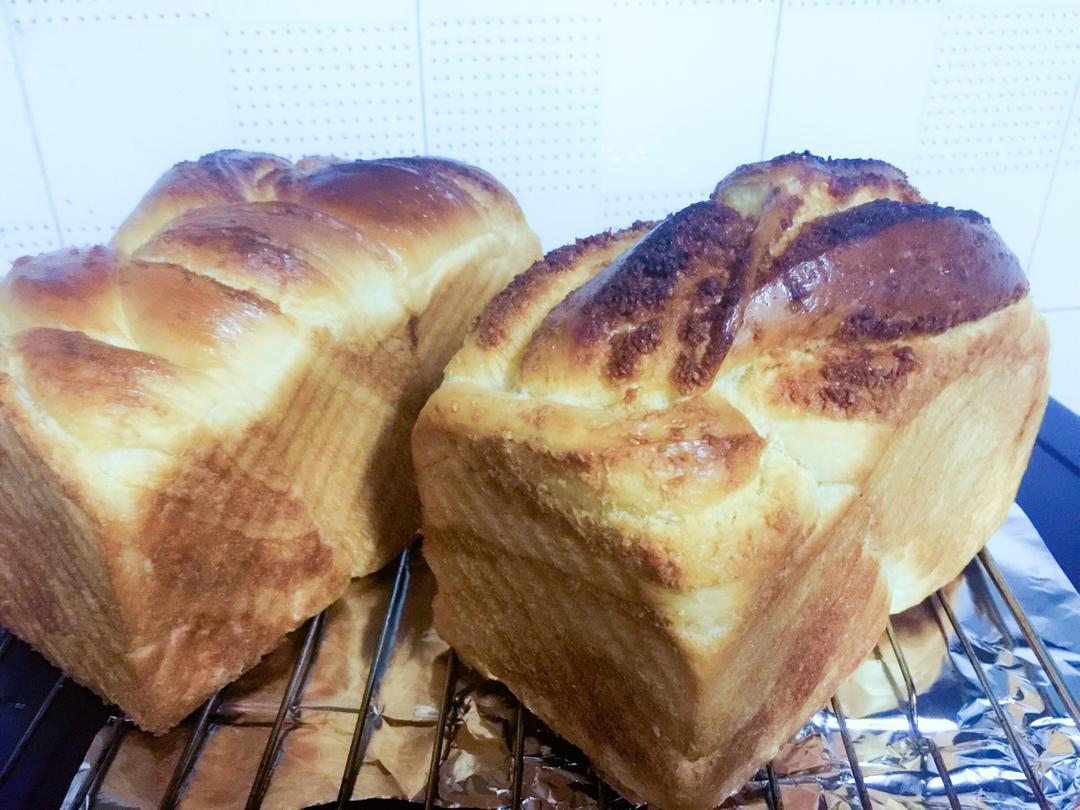 椰蓉吐司面包 Coconut Loaf
