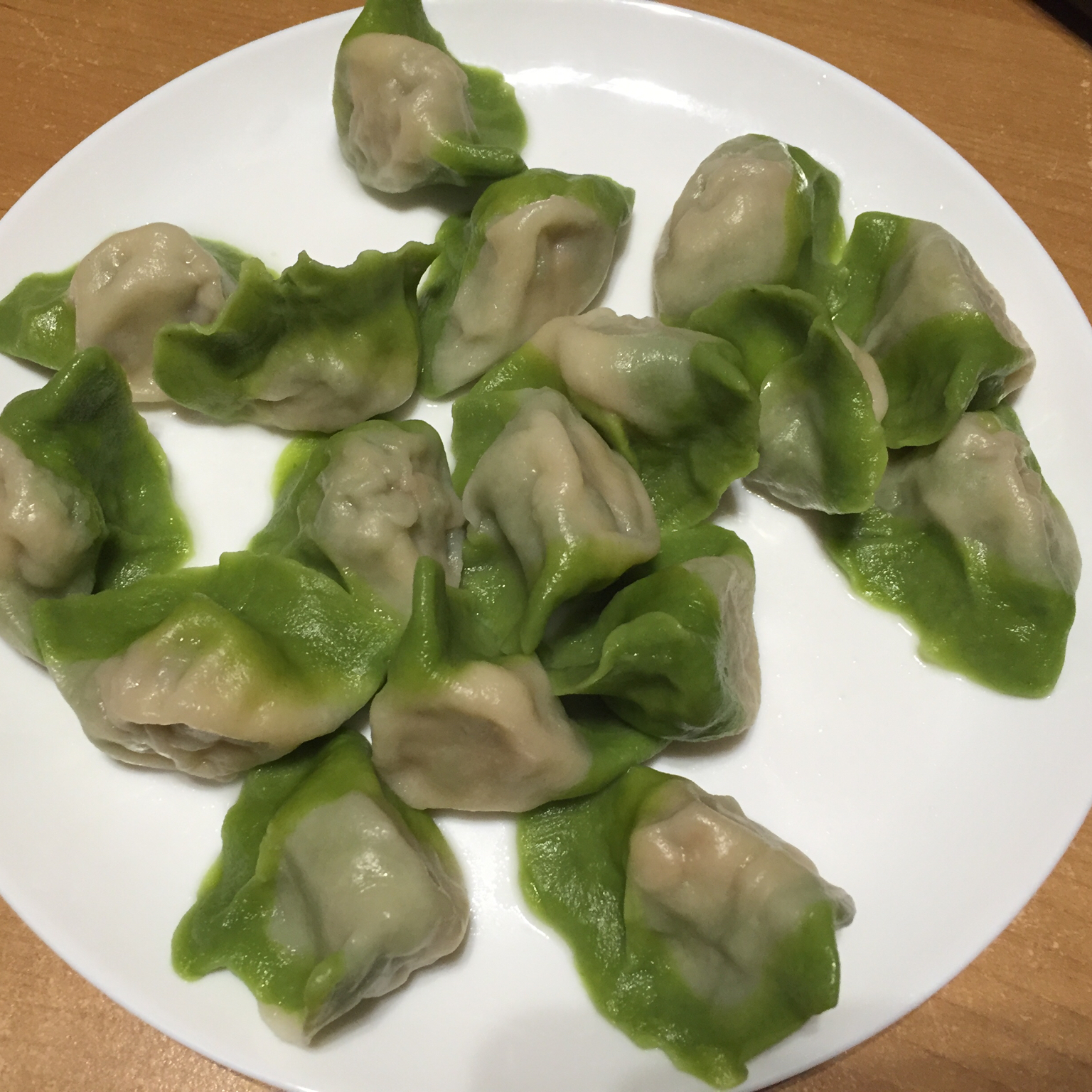 翡翠白玉白菜水饺详细版(附翡翠白玉白菜饺包法,翡翠白玉饺子皮两种制