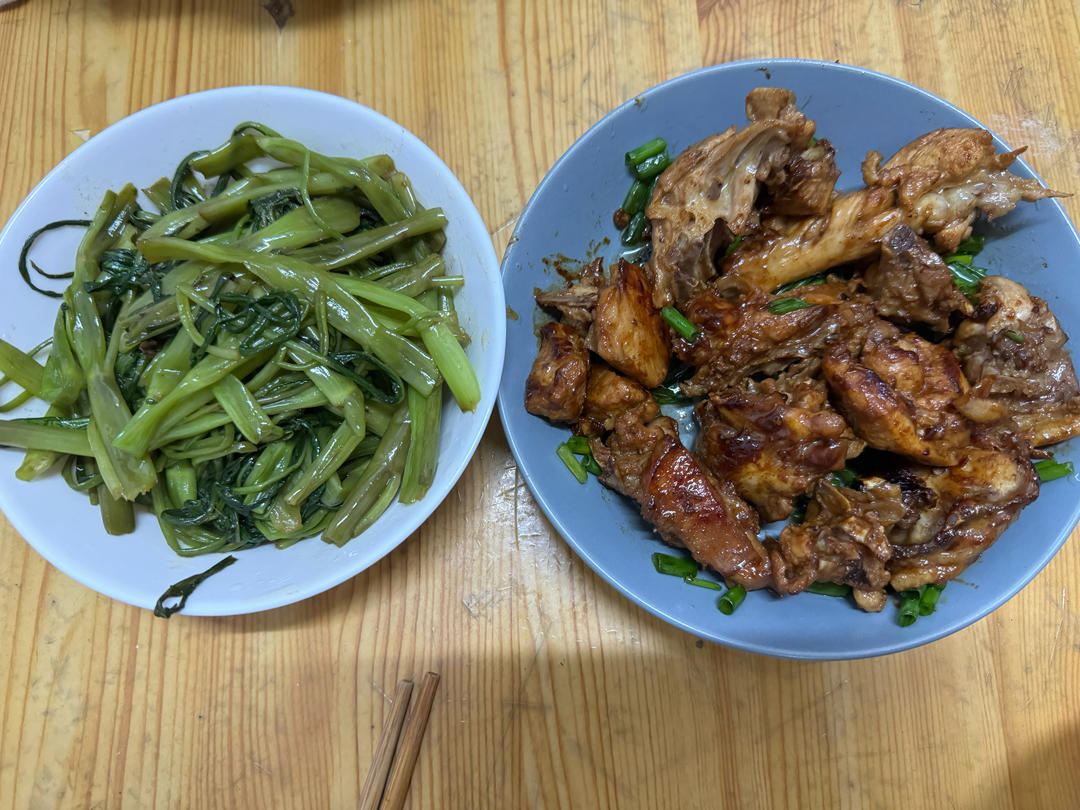 跟风做的，绝了绝了，这个葱烧鸡香S了