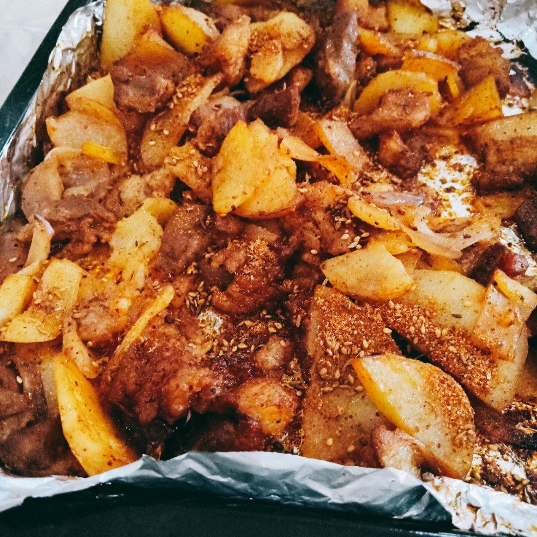 烤箱版土豆烤五花肉