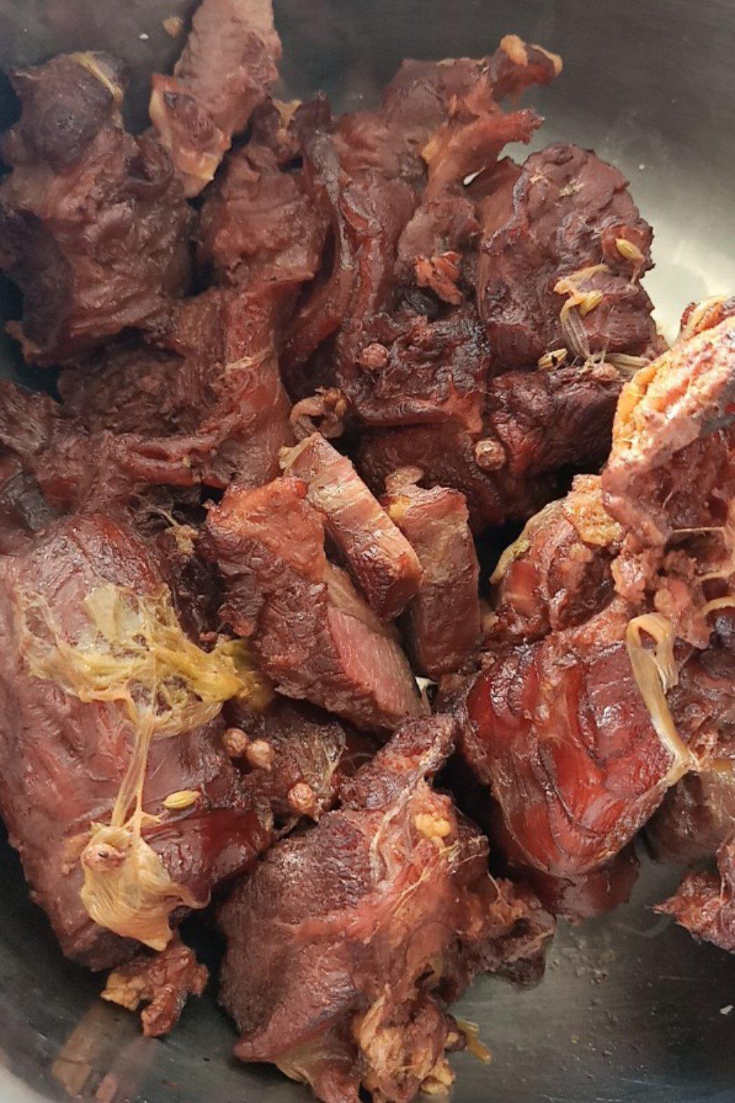 王宁一-7做的卤牛肉
