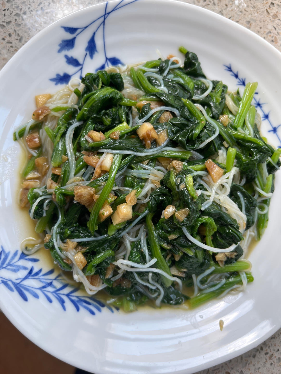 万能凉拌菜料汁（凉拌菠菜粉丝）