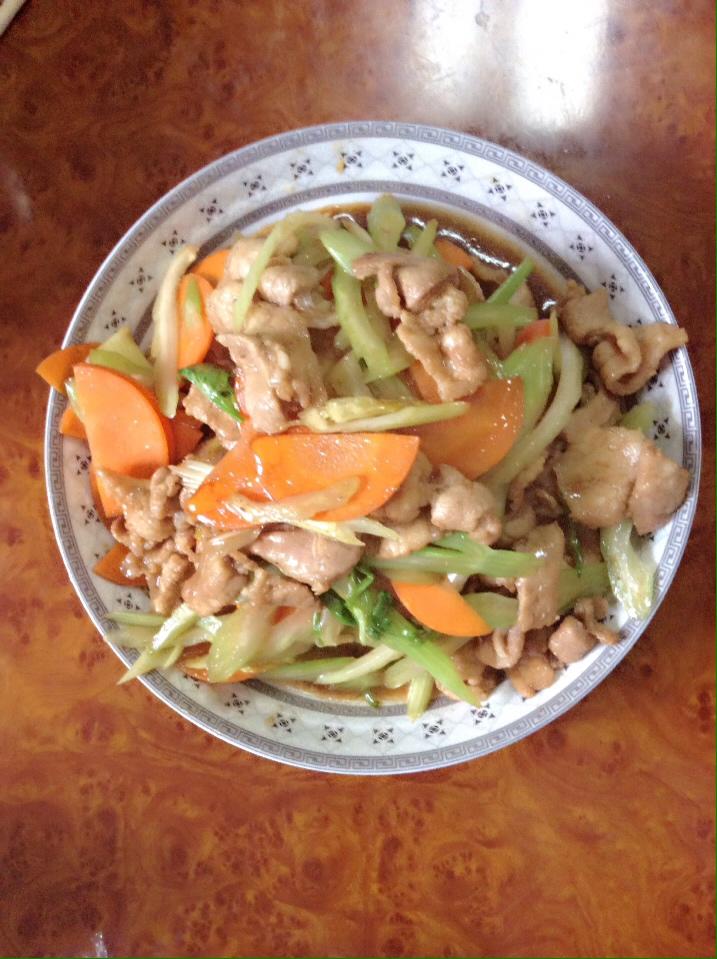 西芹肉片