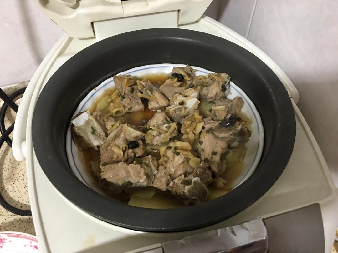 豉椒蒸土豆排骨