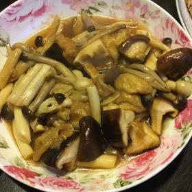 家常下饭菜蚝油肉丝菌菇