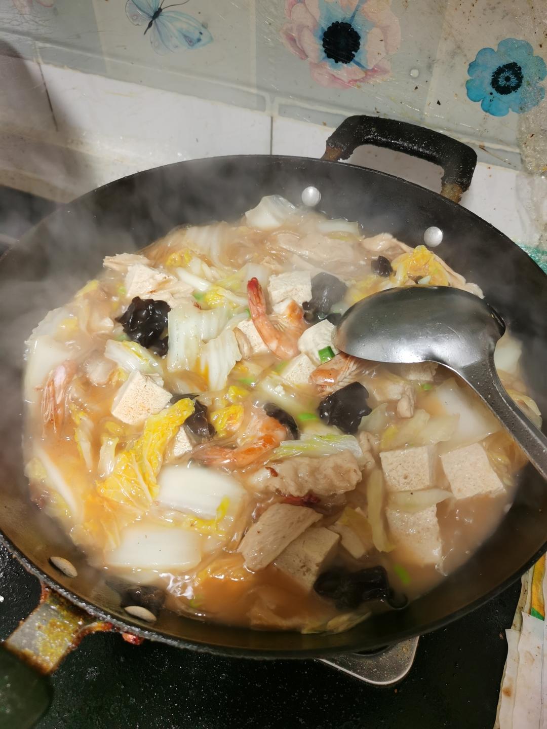 鲜虾白菜豆腐煲