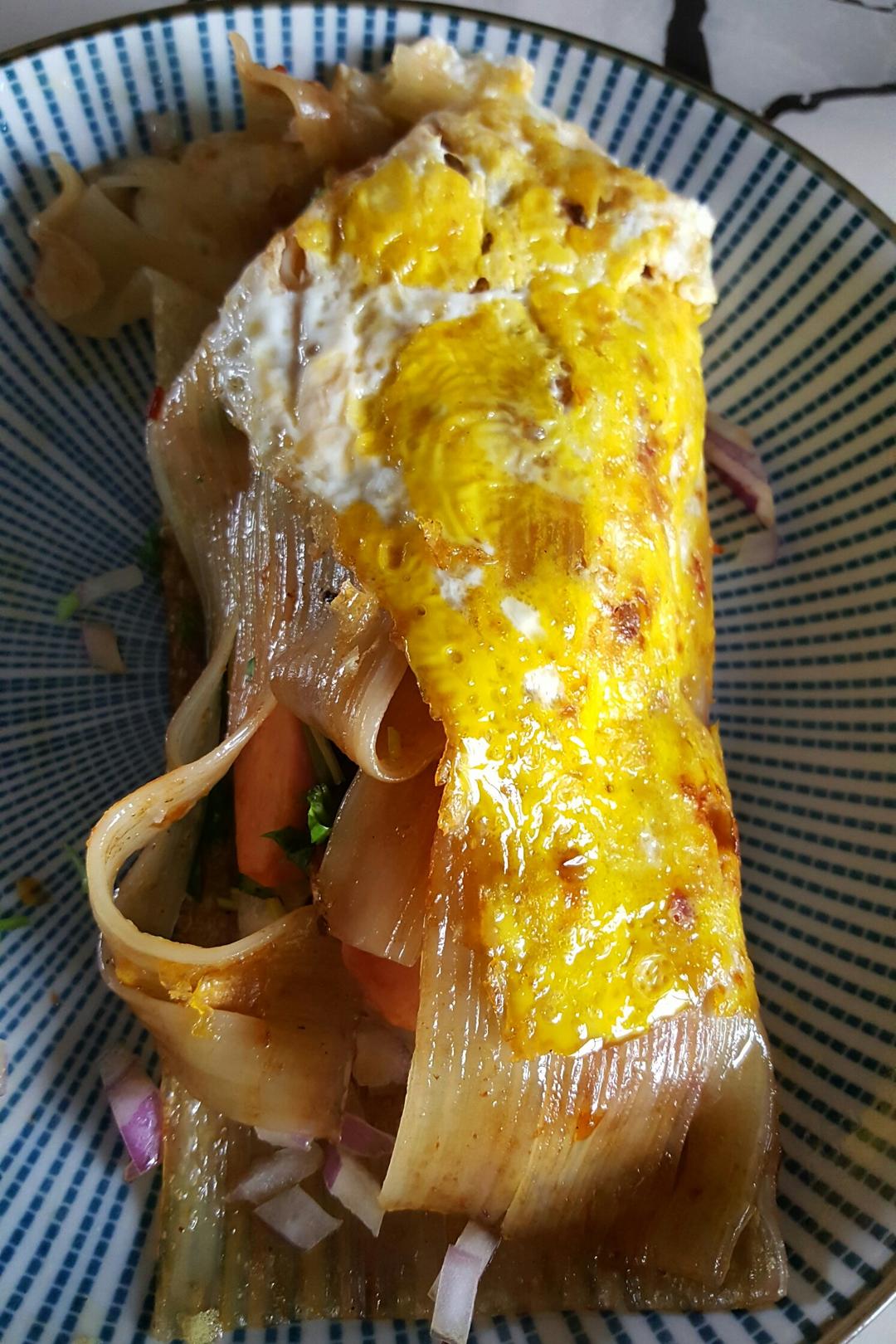 街头烤冷面