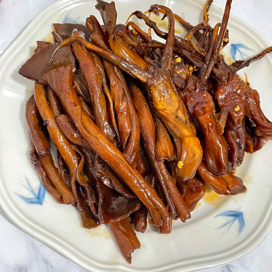 周黑鸭？卤鸭货