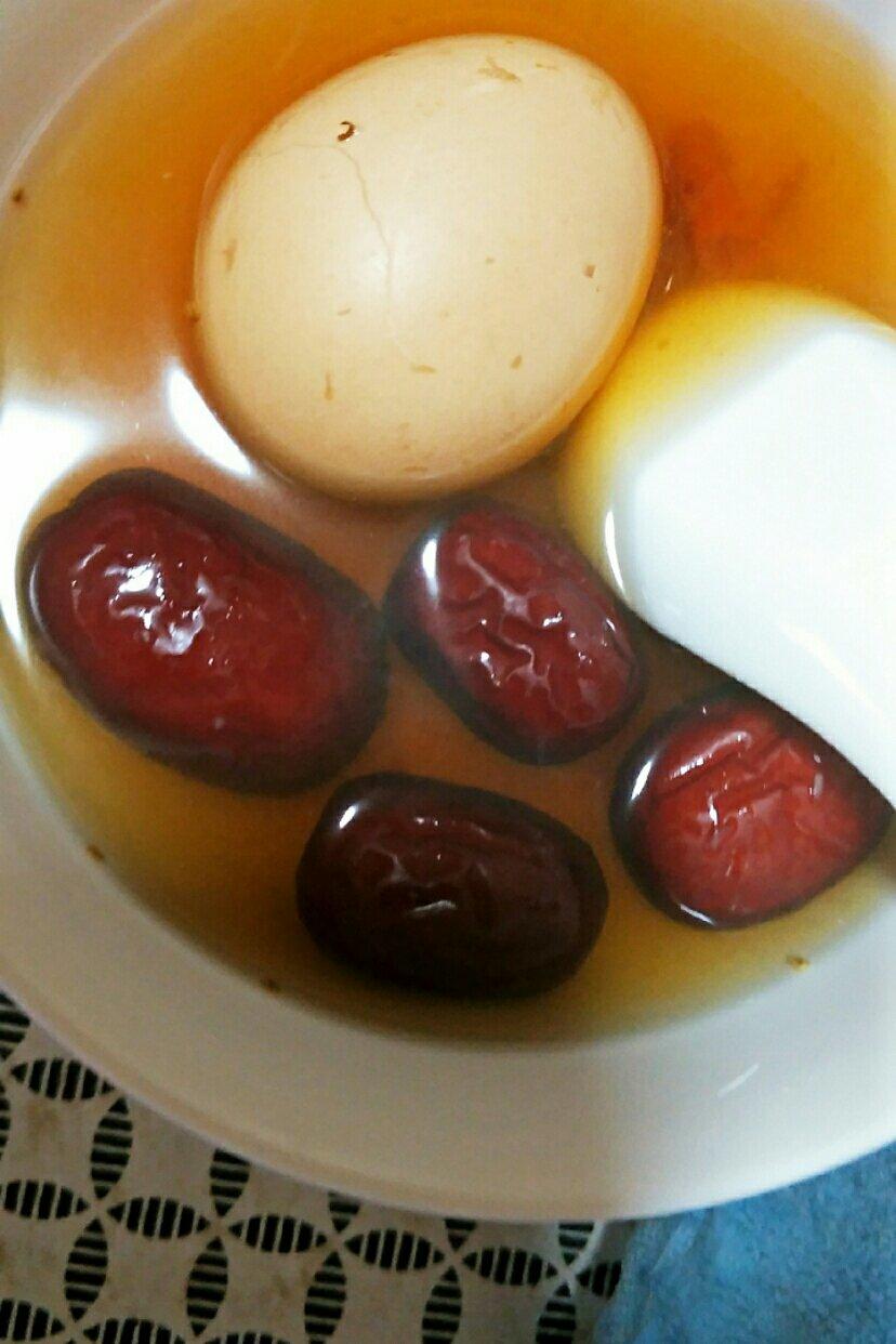 刘老姥做的当归红枣枸杞鸡蛋汤