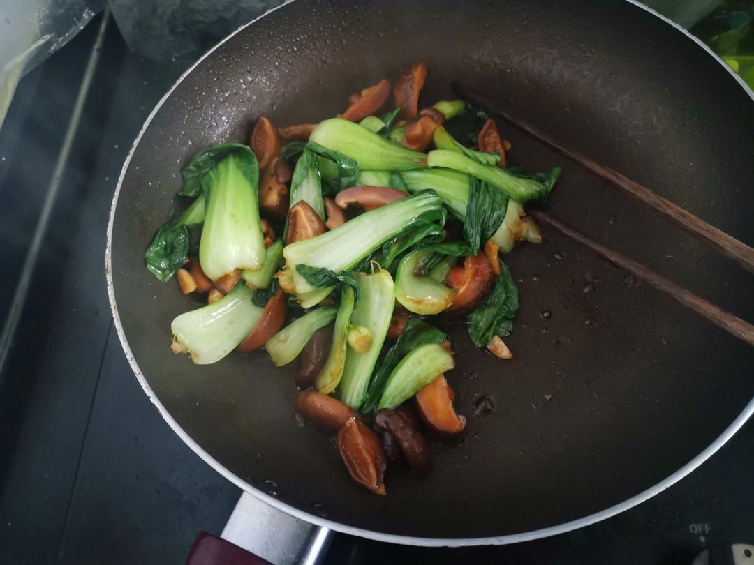 蚝油香菇小油菜
