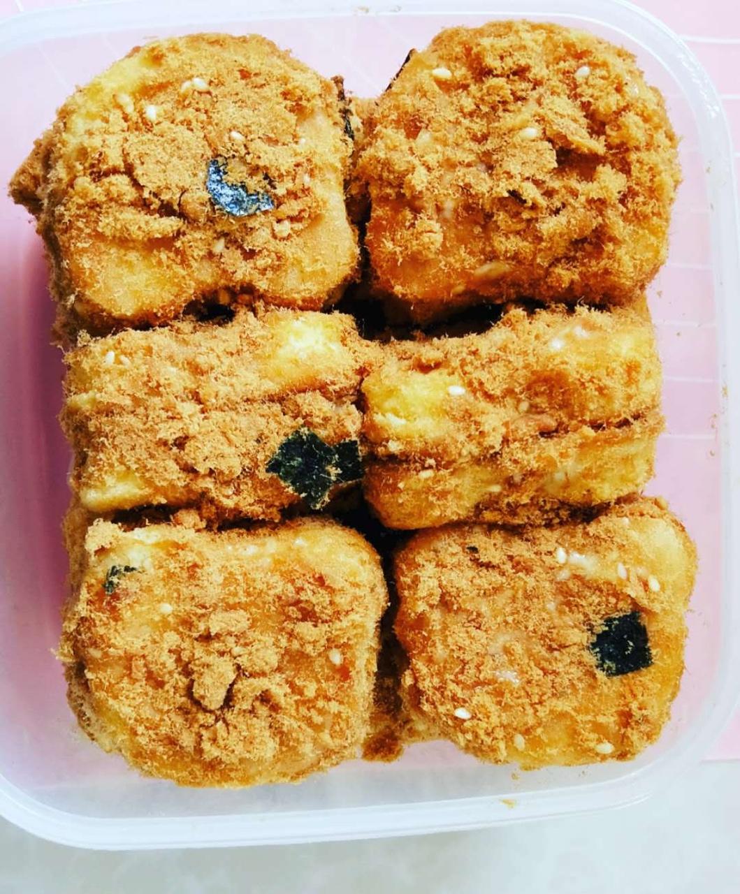 肉松小贝蛋糕