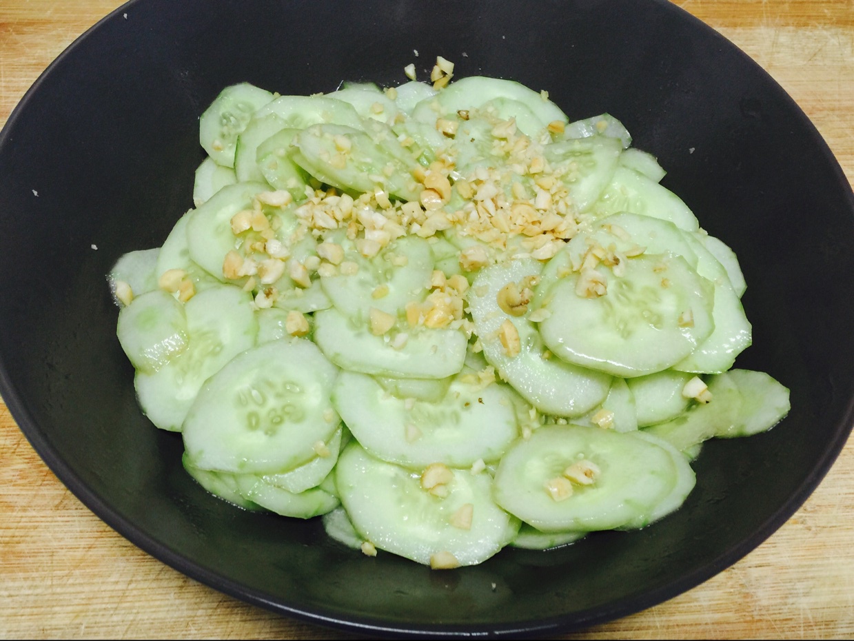 凉拌黄瓜