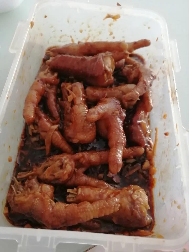 停不到口的香辣蒜香鸡脚