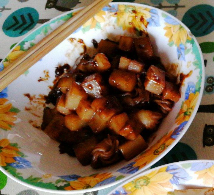 酱烧魔芋