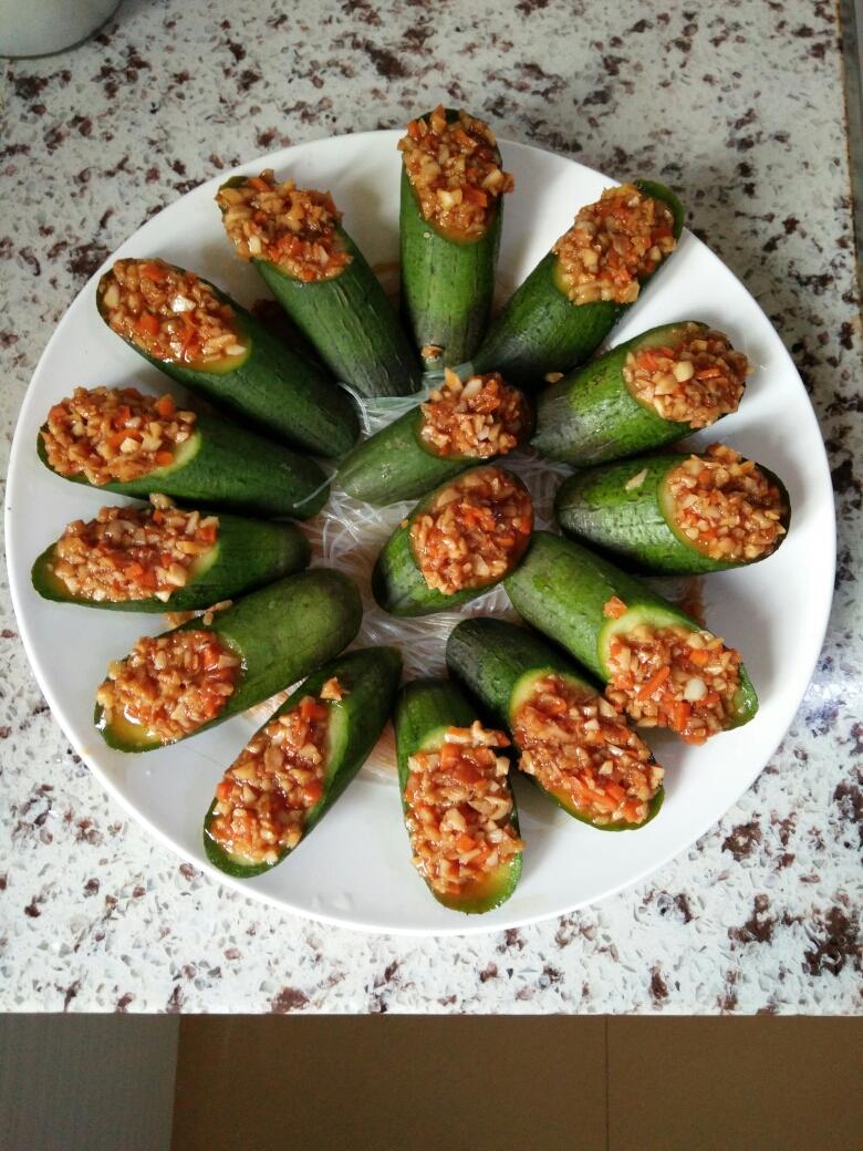 高颜值的蒜蓉蒸丝瓜