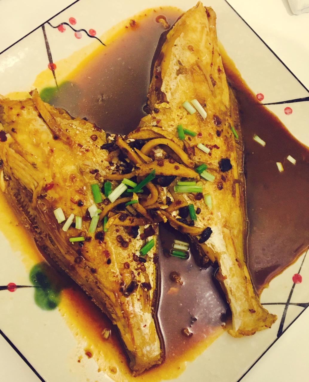 猩猩想去摘星星做的红烧剥皮鱼