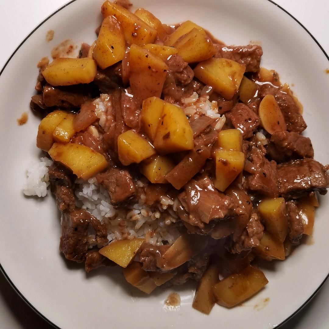 黑椒配牛肉，下饭好搭档！！