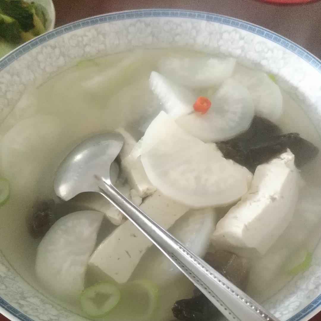 清炖白萝卜汤（独家原创）