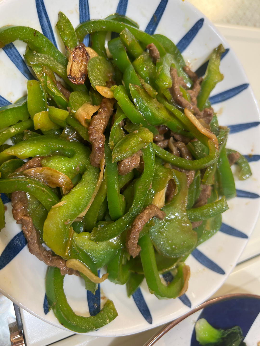青椒炒牛肉丝