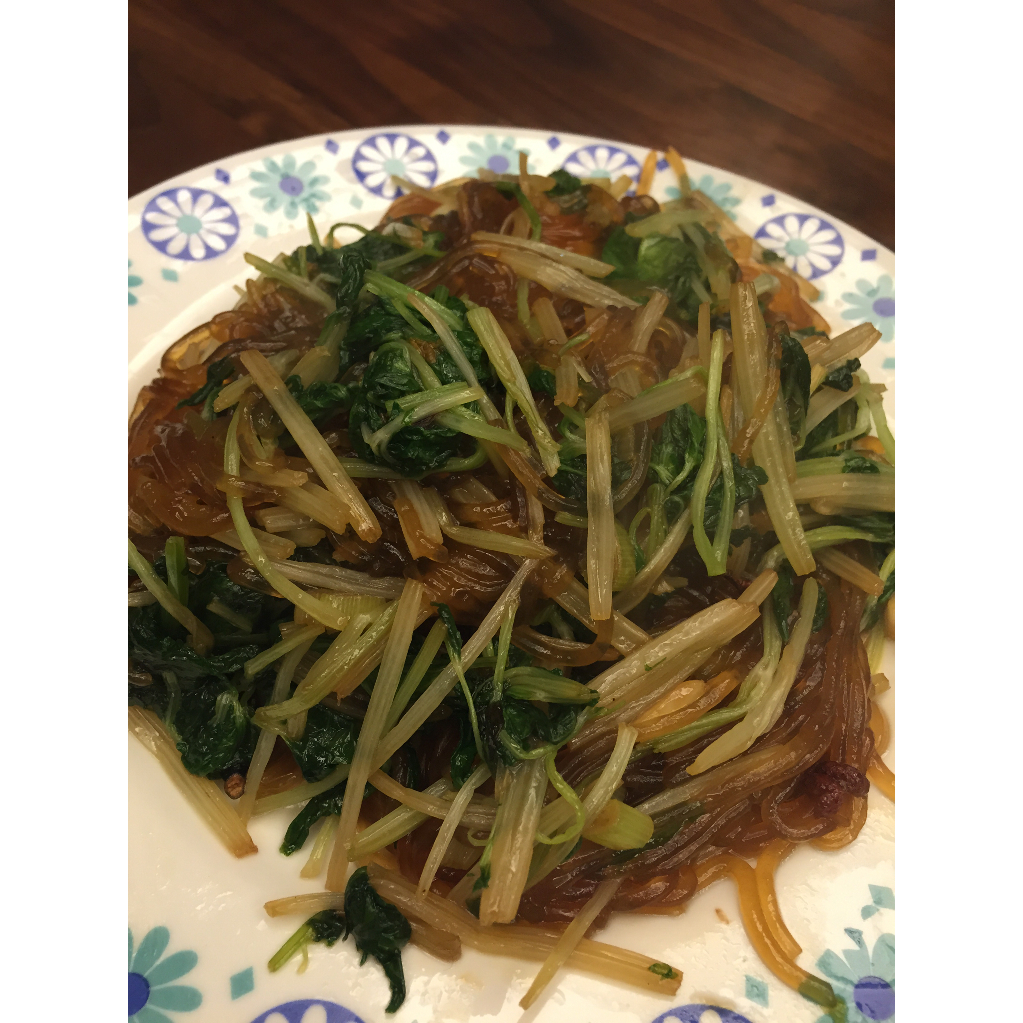香芹炒粉丝