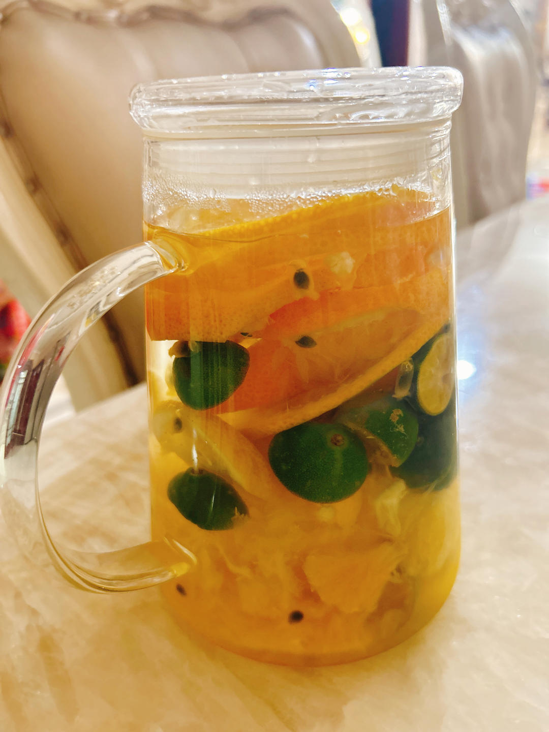 自制无敌好喝夏日解腻水果茶🍊完爆饮品店，新手百分百成功，试试就知道