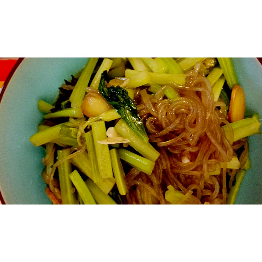芹菜粉儿