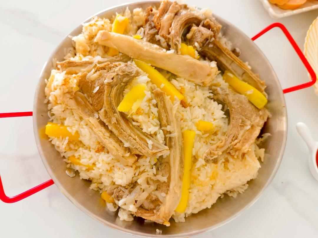 新疆抓饭（简单又好吃的电饭锅版）