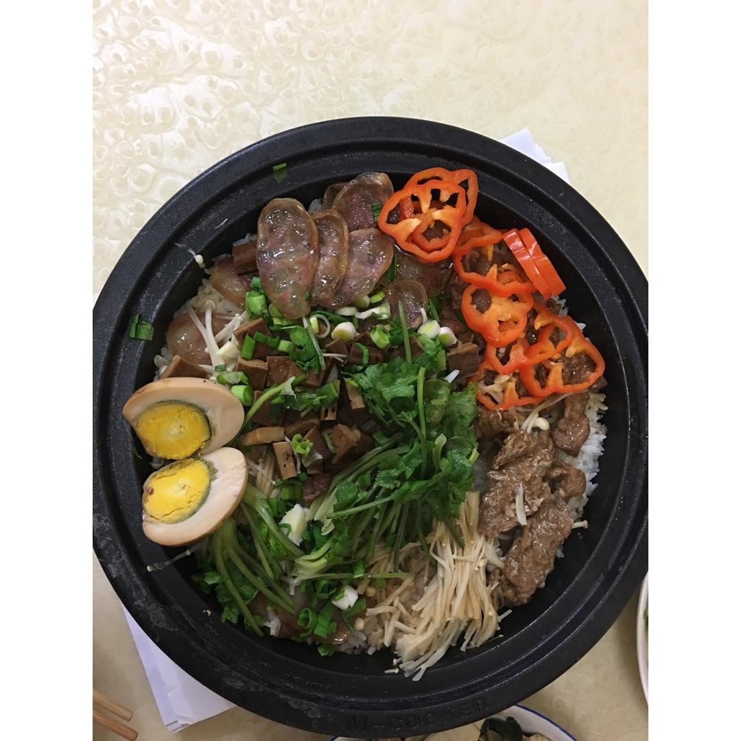 香肠煲仔饭