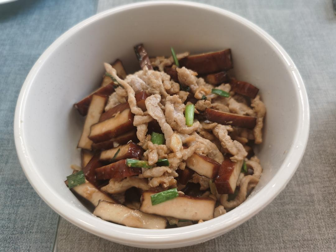 豆干炒肉丝