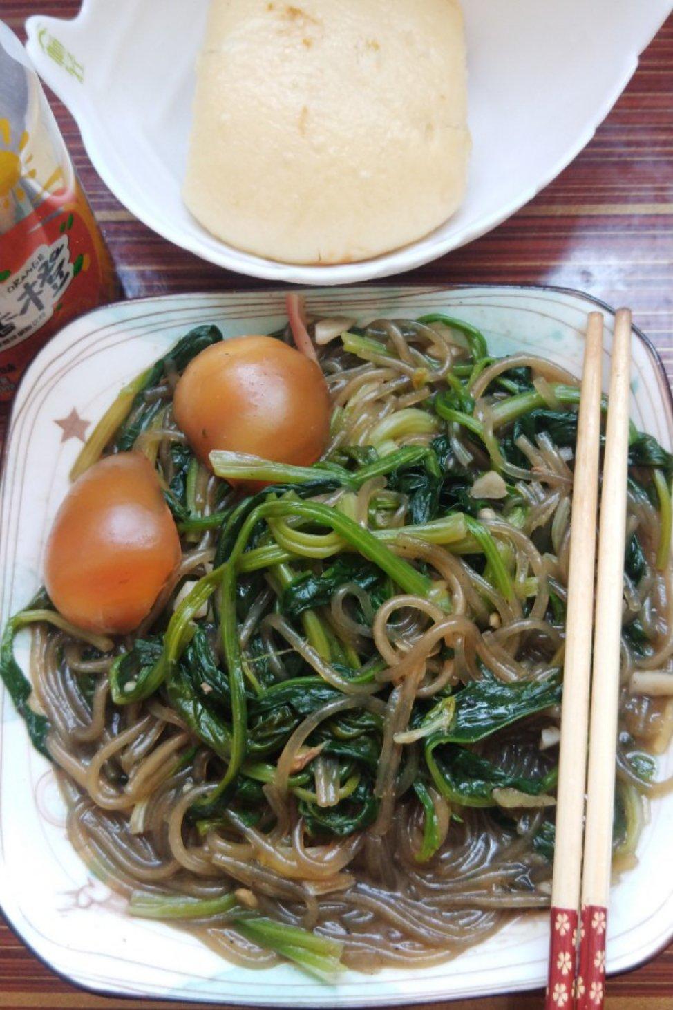 蒜蓉菠菜炒粉丝