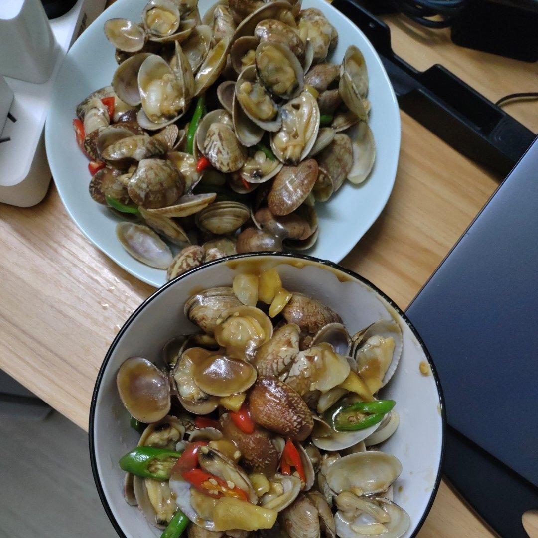5分钟快手菜❗️秒杀路边摊爆炒花甲～好吃到爆
