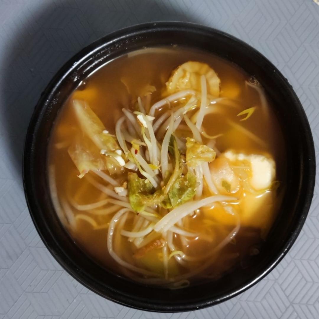 开胃韩式豆芽西葫芦汤-生酮友好