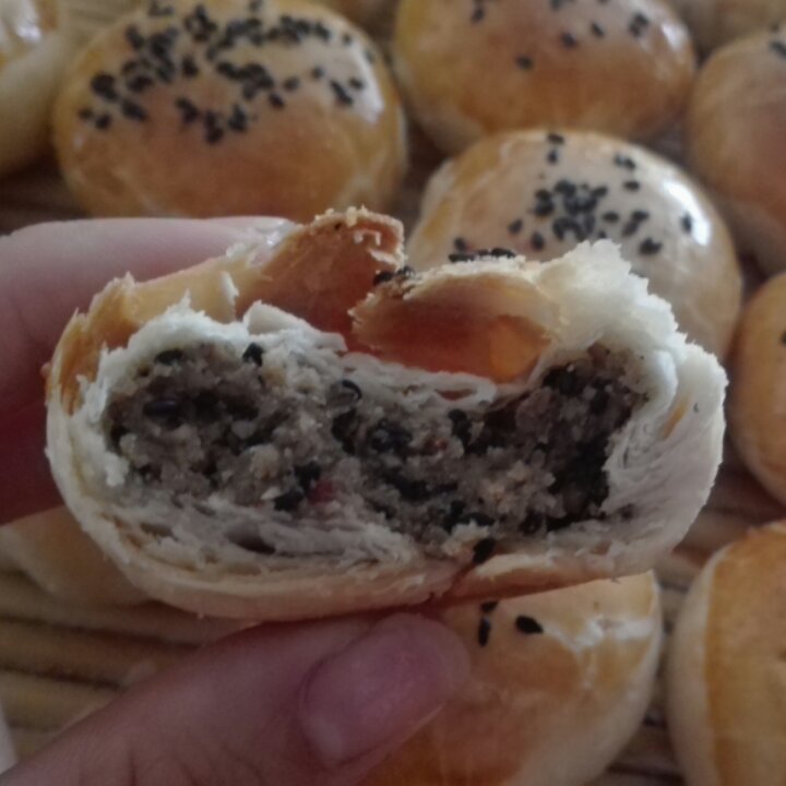 椒盐酥饼（自制椒盐芝麻馅）