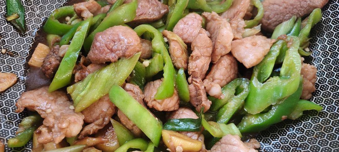 超下饭 ！小炒肉（辣椒炒肉）