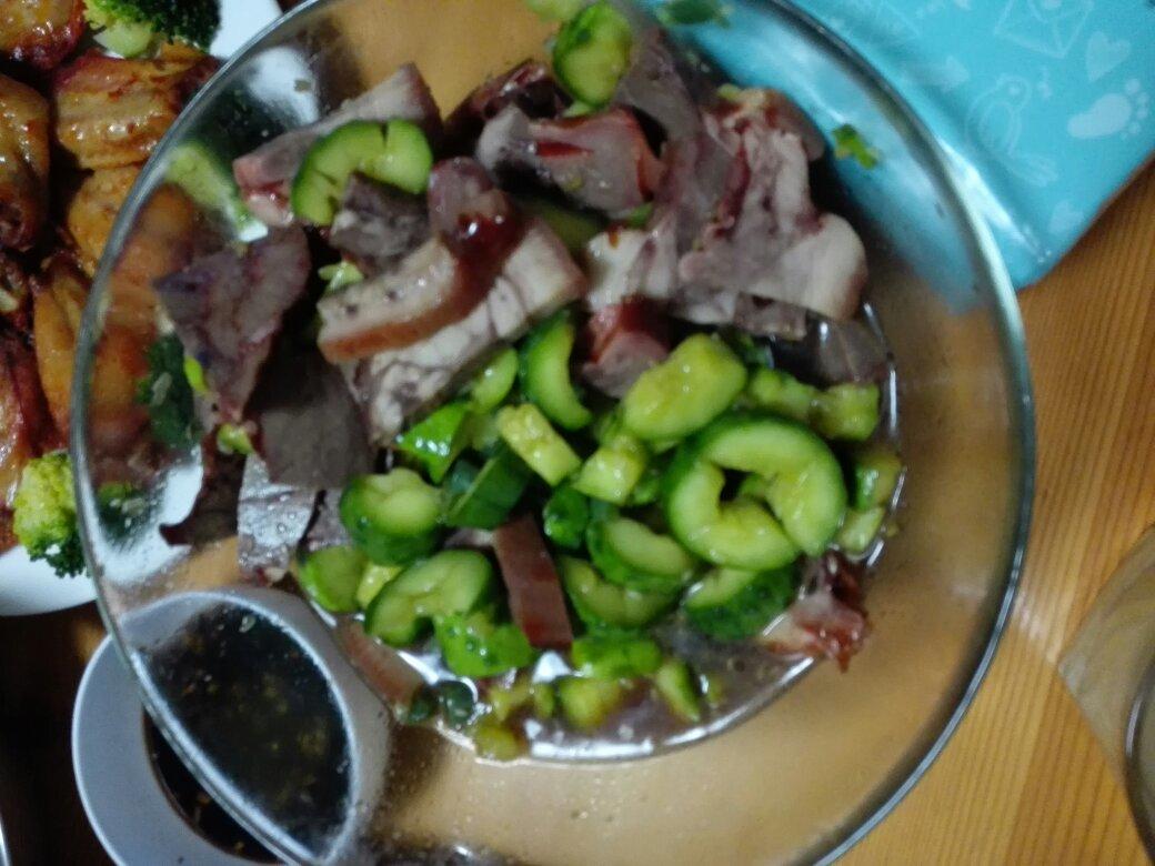 猪头肉拌黄瓜