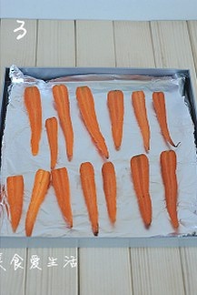 烤胡萝卜的做法 步骤3