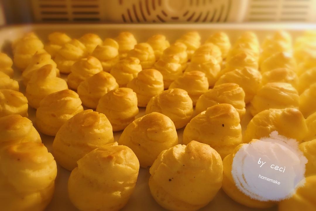 一口咸香小泡芙-北鼎烤箱食谱