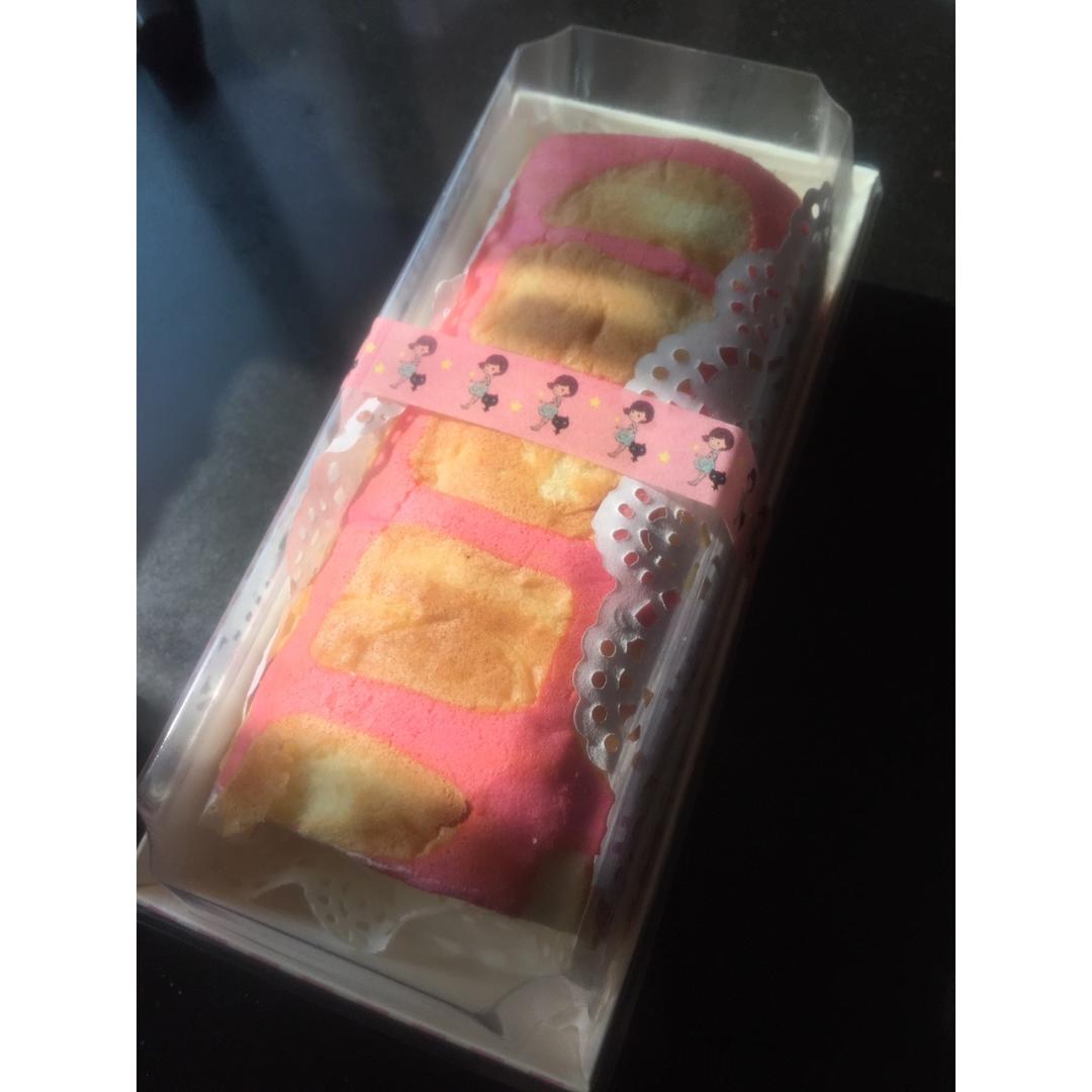 奶牛蛋糕卷+长颈鹿蛋糕卷