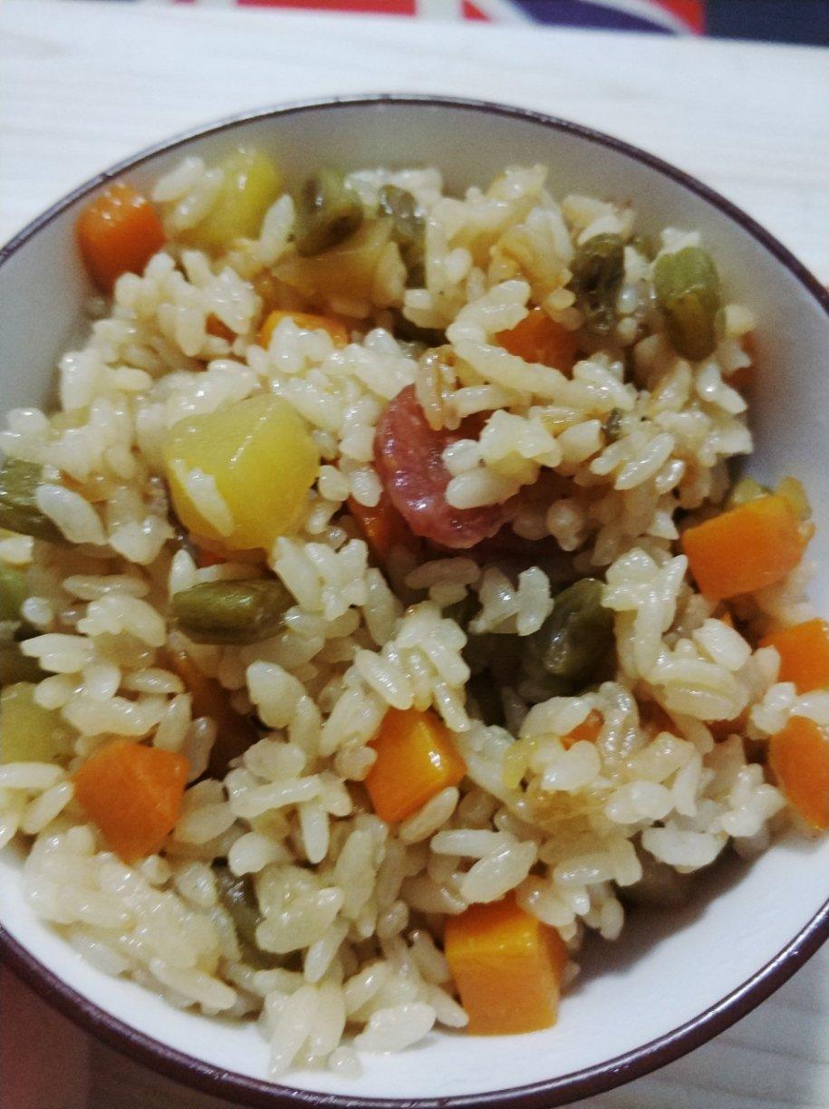豆角闷饭