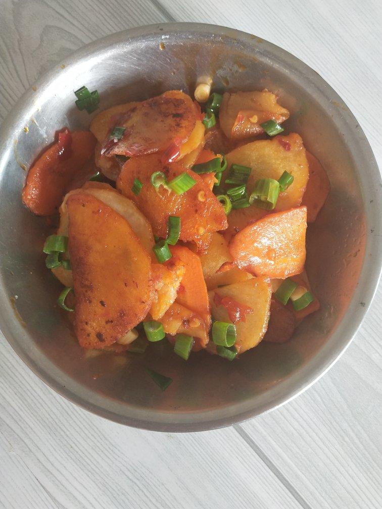 干锅土豆片